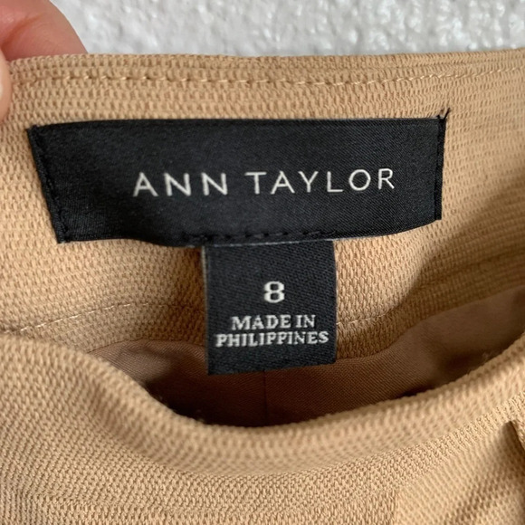 Ann Taylor Pleated Tennis Sand Skort Women's Size 8 - Picture 5 of 10